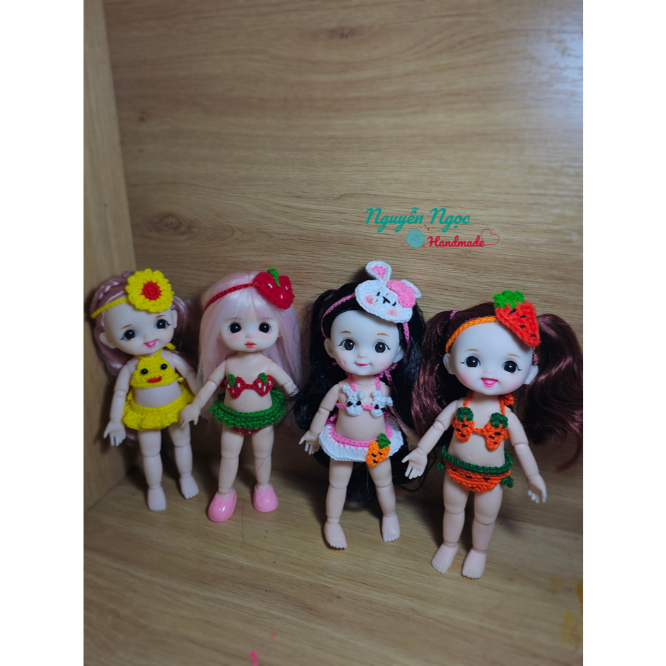 Bộ đồ bikini đi biển bằng len handmade cho búp bê 1/8, búp bê 16cm - set bikini kèm băng đô