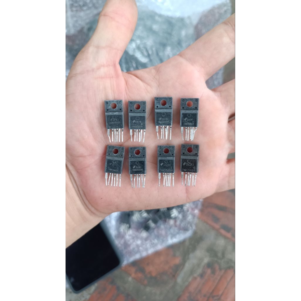 dm0565 ic nguồn
