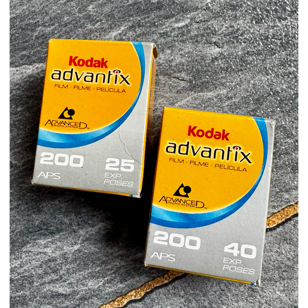 Film APS (24mm) Kodak Advantix 200 outdate hết hạn Date 11/2008 film chỉ dùng cho máy APS