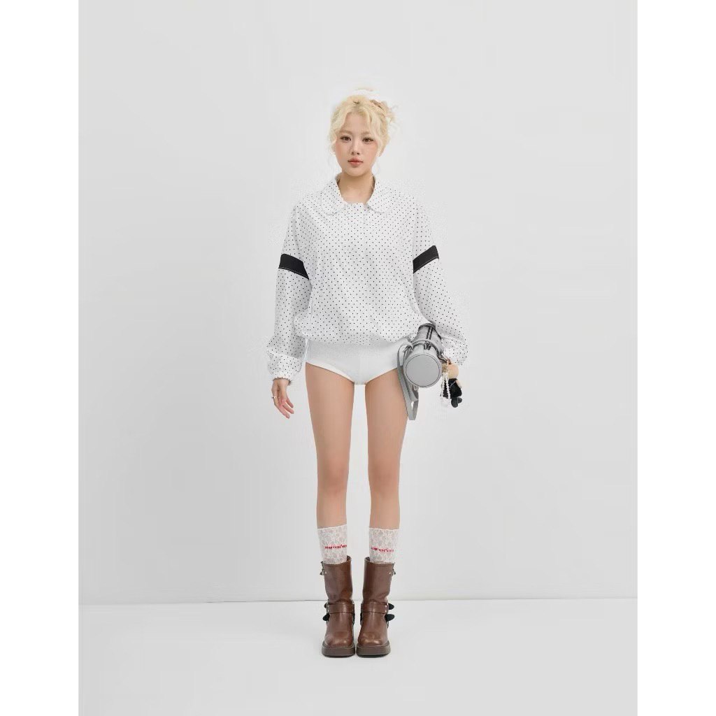 PASS Áo khoác dù chấm bi form Croptop Bae Jacket - Noneah