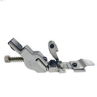 Chân vịt may bèo, chạy thun máy vắt sổ 4 chỉ CẲNG THẤP , có ốc điều chỉnh dùng cho máy vắt sổ sirubar đời thấp,....