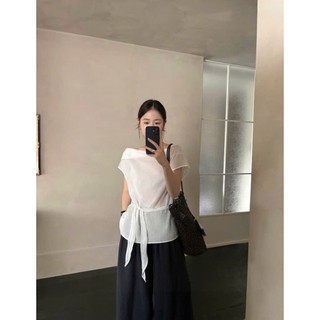 𝗡𝗶𝗻𝗶 𝗟𝗶𝗻𝗲𝗻- |BEELY|- Áo Tơ kèm dây cột