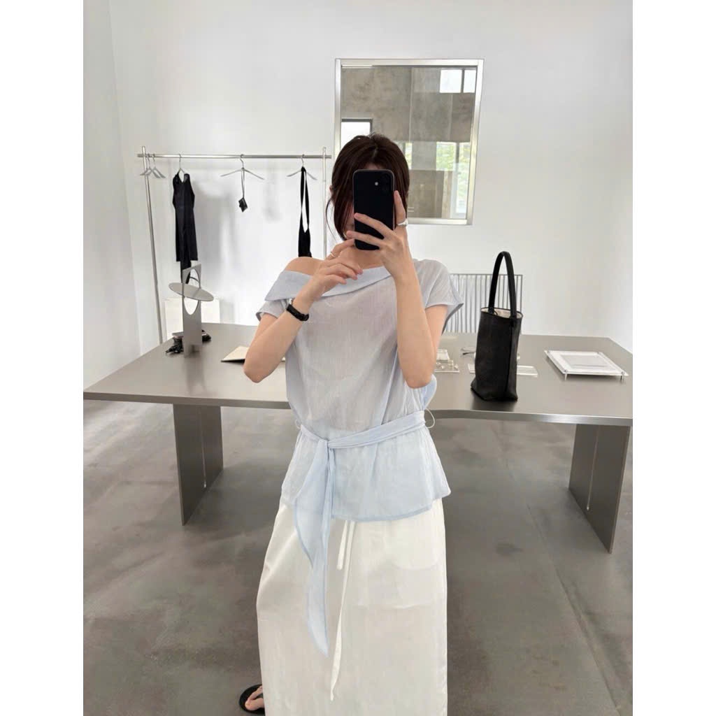 𝗡𝗶𝗻𝗶 𝗟𝗶𝗻𝗲𝗻- |BEELY|- Áo Tơ kèm dây cột