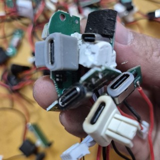 10 jack chân nguồn typec tháo gỡ