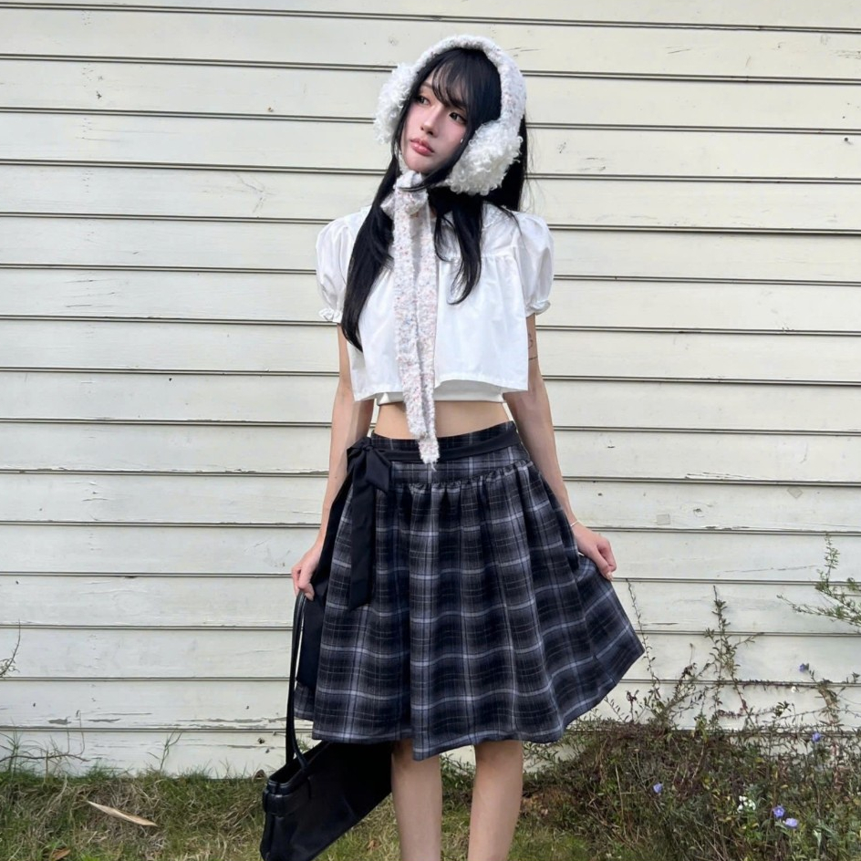 AREUM Áo Croptop Cổ bèo tay bồng KOMI Top kèm áo ống | BigBuy360 - bigbuy360.vn