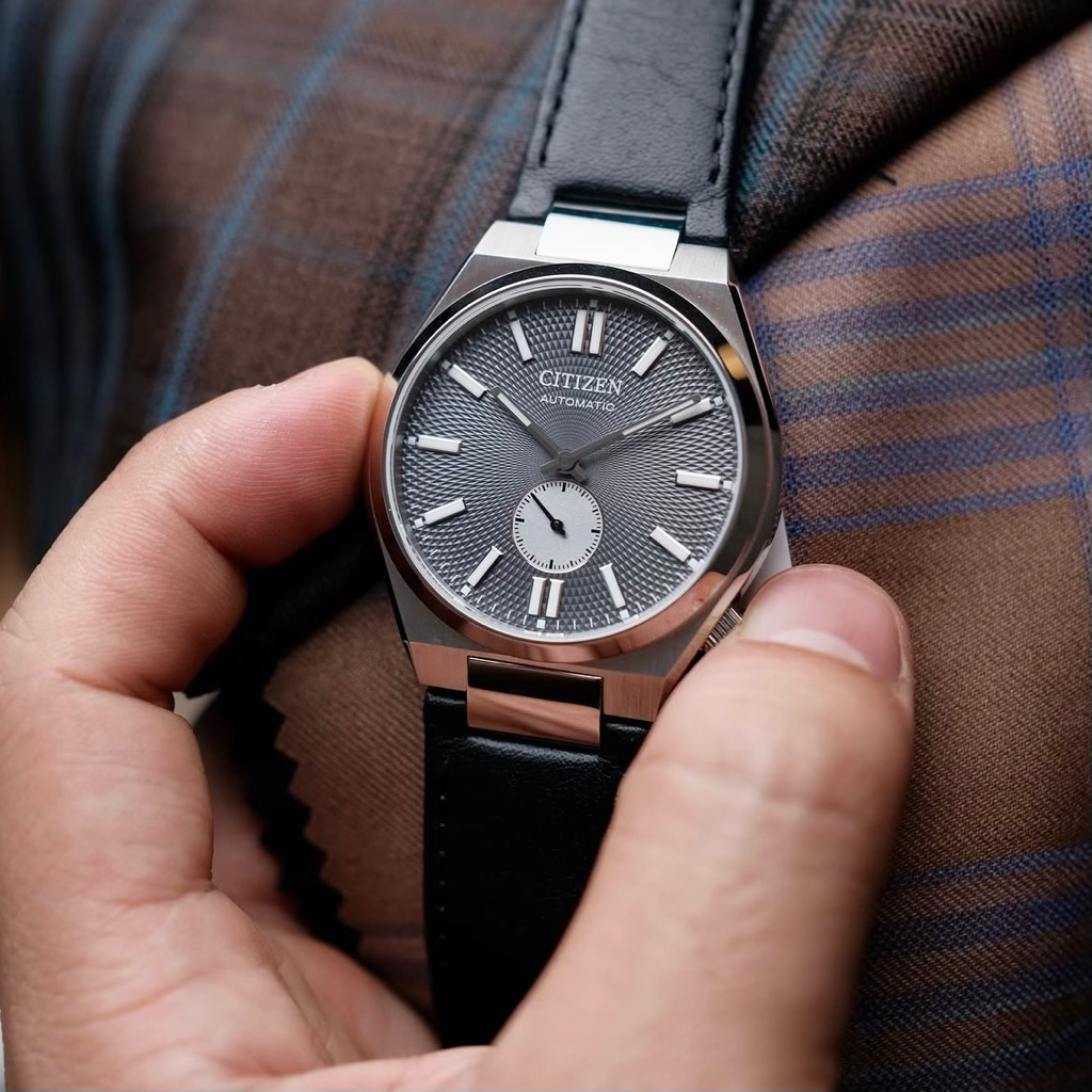 Đồng hồ nam dây da Citizen Tsuyosa Small Second Automatic Sport Chic Mechanical NK5010-01H