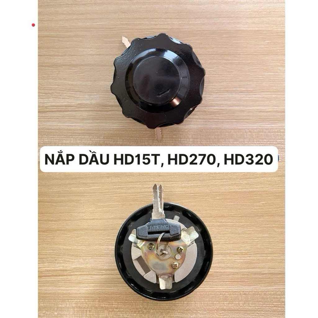 Nắp thùng dầu xe tải Hyundai 8 - 15 tấn HD270, HD320, HD700, HD1000