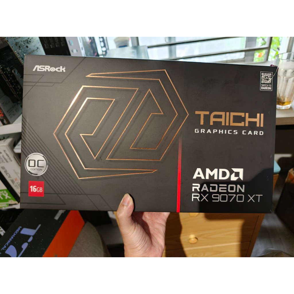 (Cũ) Card màn hình ASROCK AMD Radeon RX 9070 XT Taichi 16GB OC