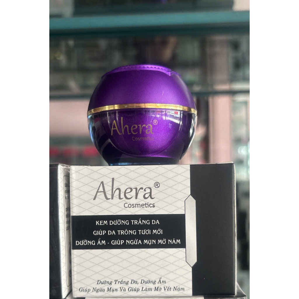 Kem Ahera dưỡng trắng dưỡng ẩm 8gram