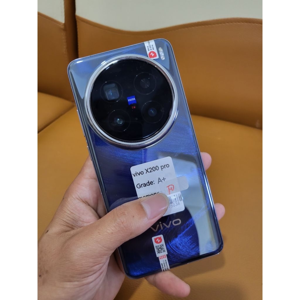 Điện thoại VIVO X200 PRO (12-16/256-512GB)