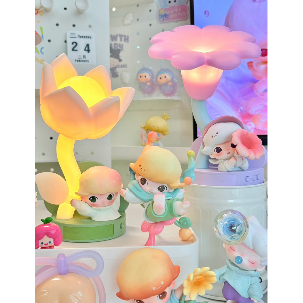 [Sẵn | Chính Hãng] - Mô hình đèn Dimoo - DIMOO Moments in Bloom Series - Sensor-activated Nightlight