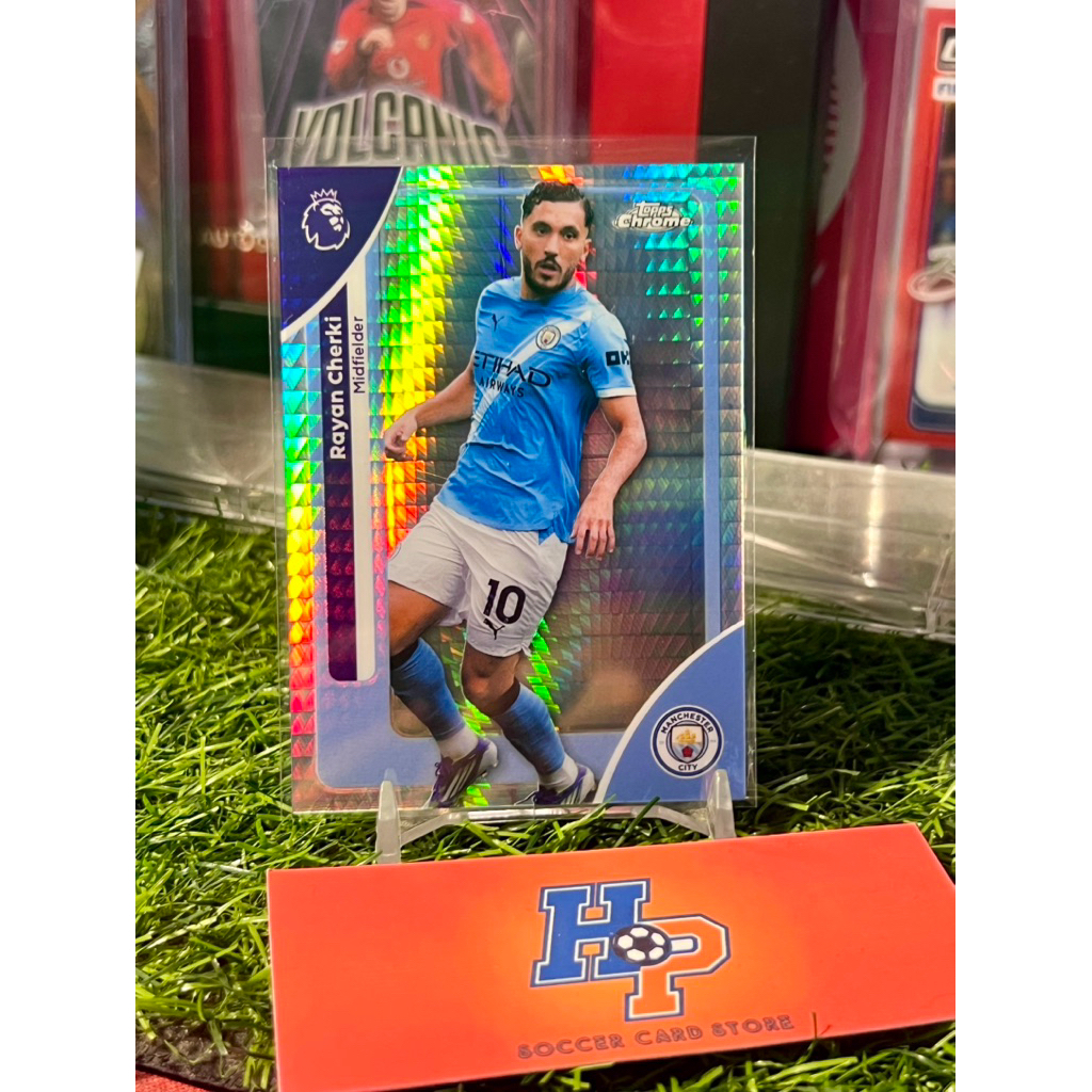 Thẻ bóng đá Rayan Cherki Pulsar Topps Chrome EPL 2025/26