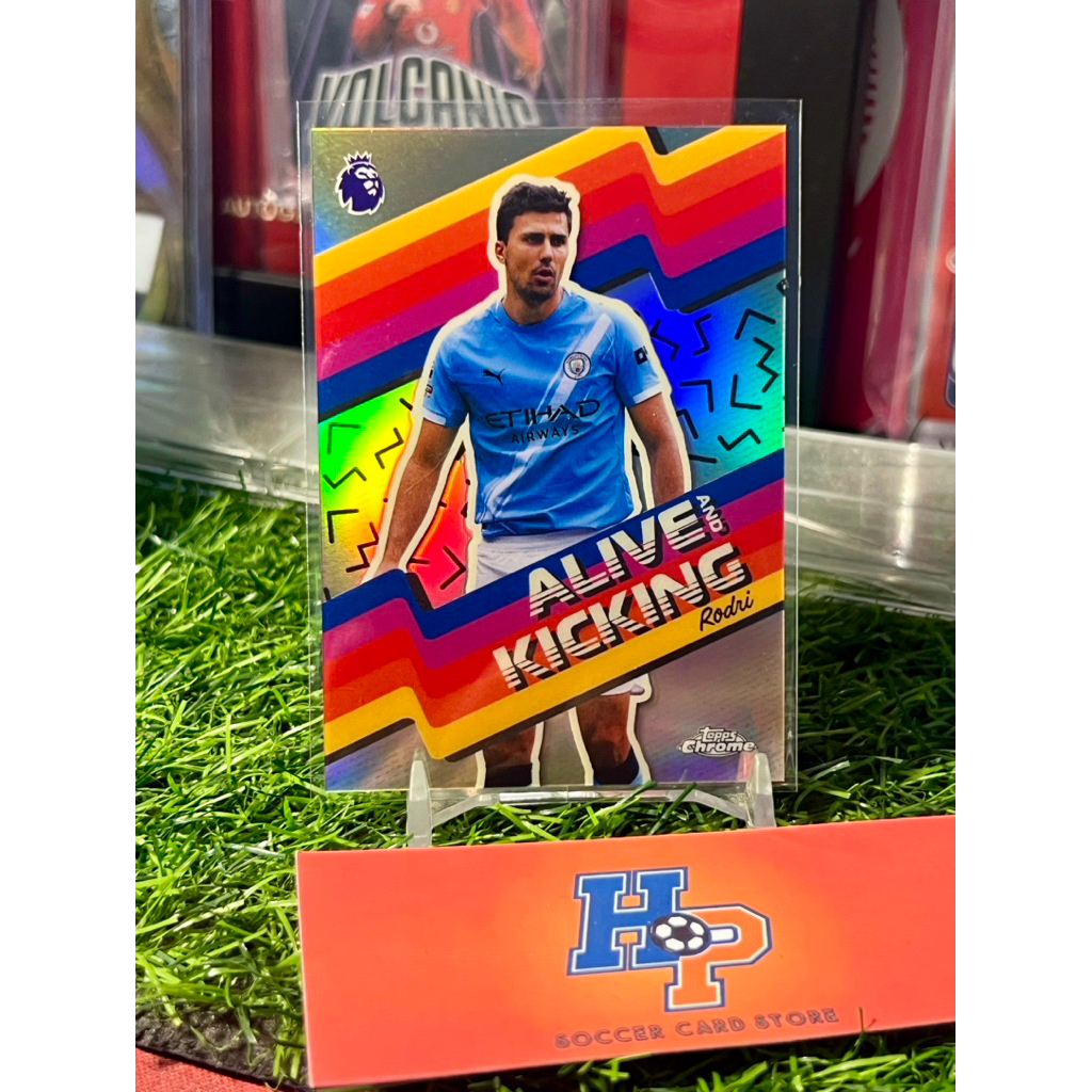Thẻ bóng đá Rodri Alive Kicking Topps Chrome EPL 2025/26