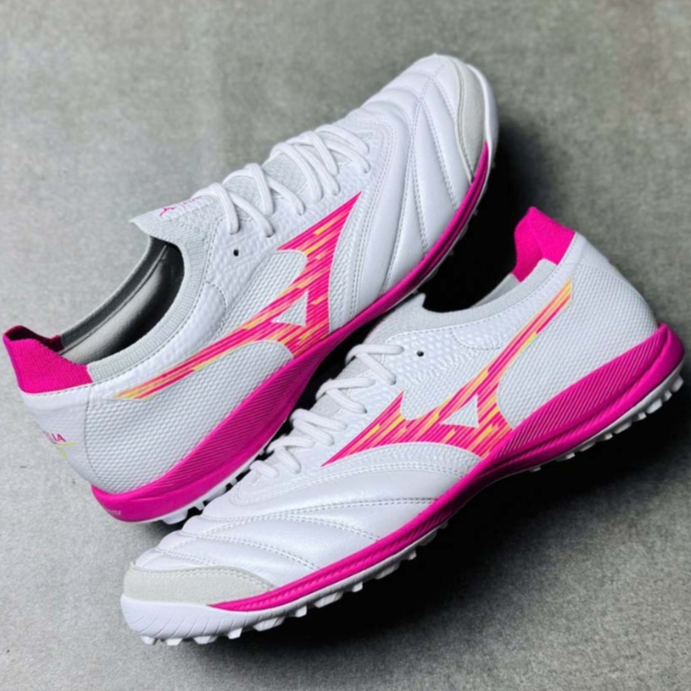 Giày Bóng Đá Mizuno Morelia Neo Sala Beta Japan Chính Hãng – Made In Japan, Form Ôm, Cảm Giác Bóng T