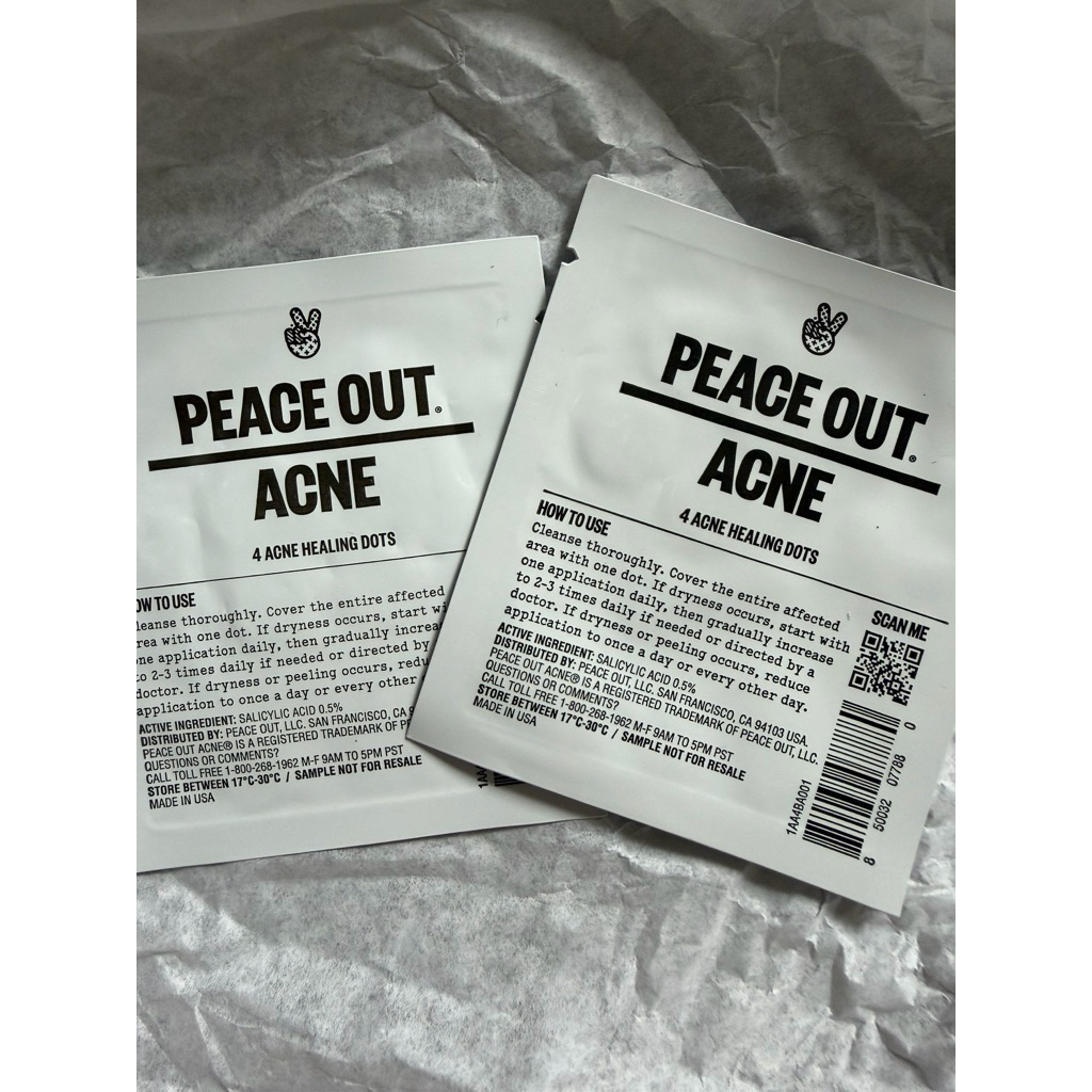 dán mụn Peace Out Acne Healing Dots