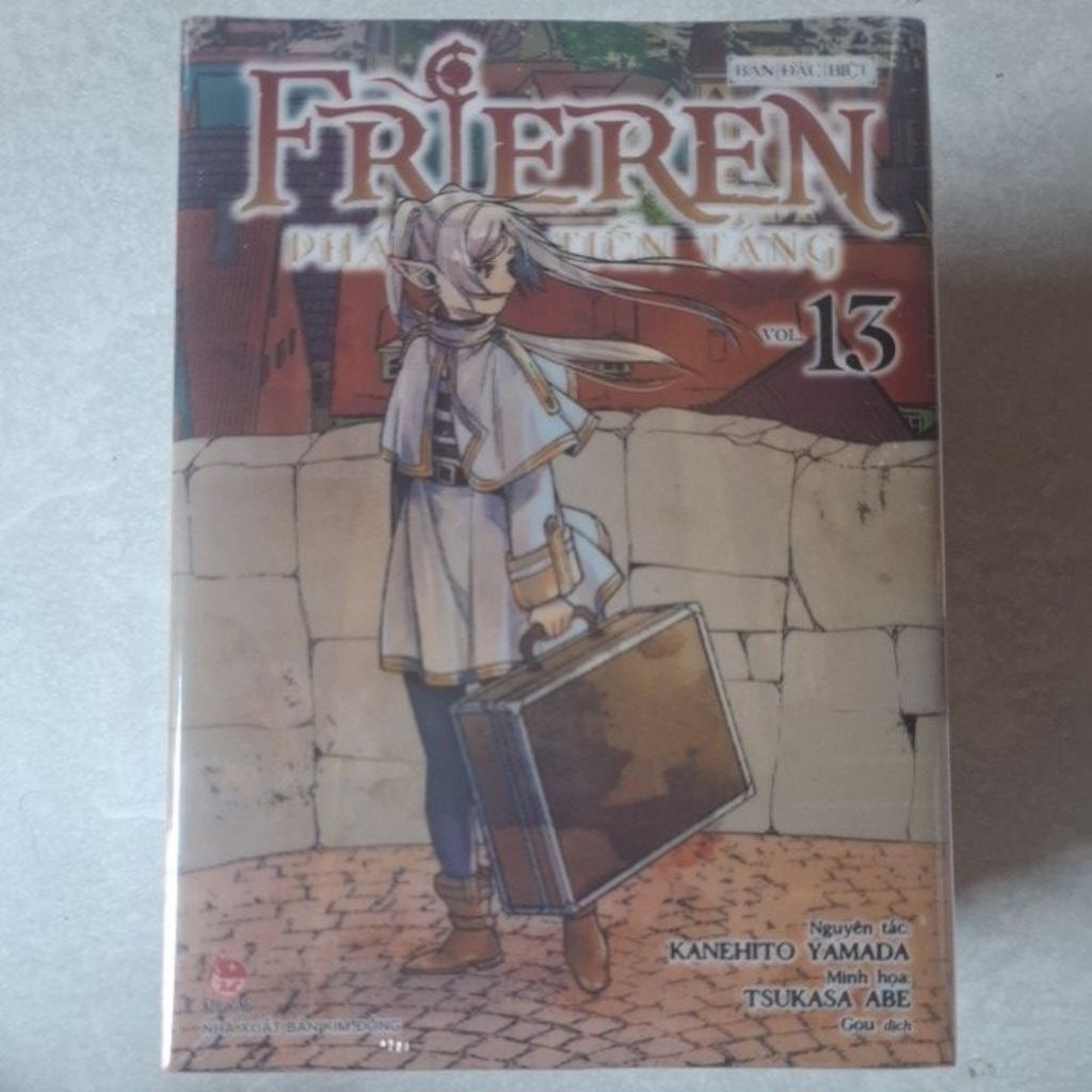 Truyện - Frieren - Pháp Sư Tiễn Táng - Tập 13-Bản Đặc Biệt-Tặng Kèm Bìa Áo PVC + Slipcase + Illustra