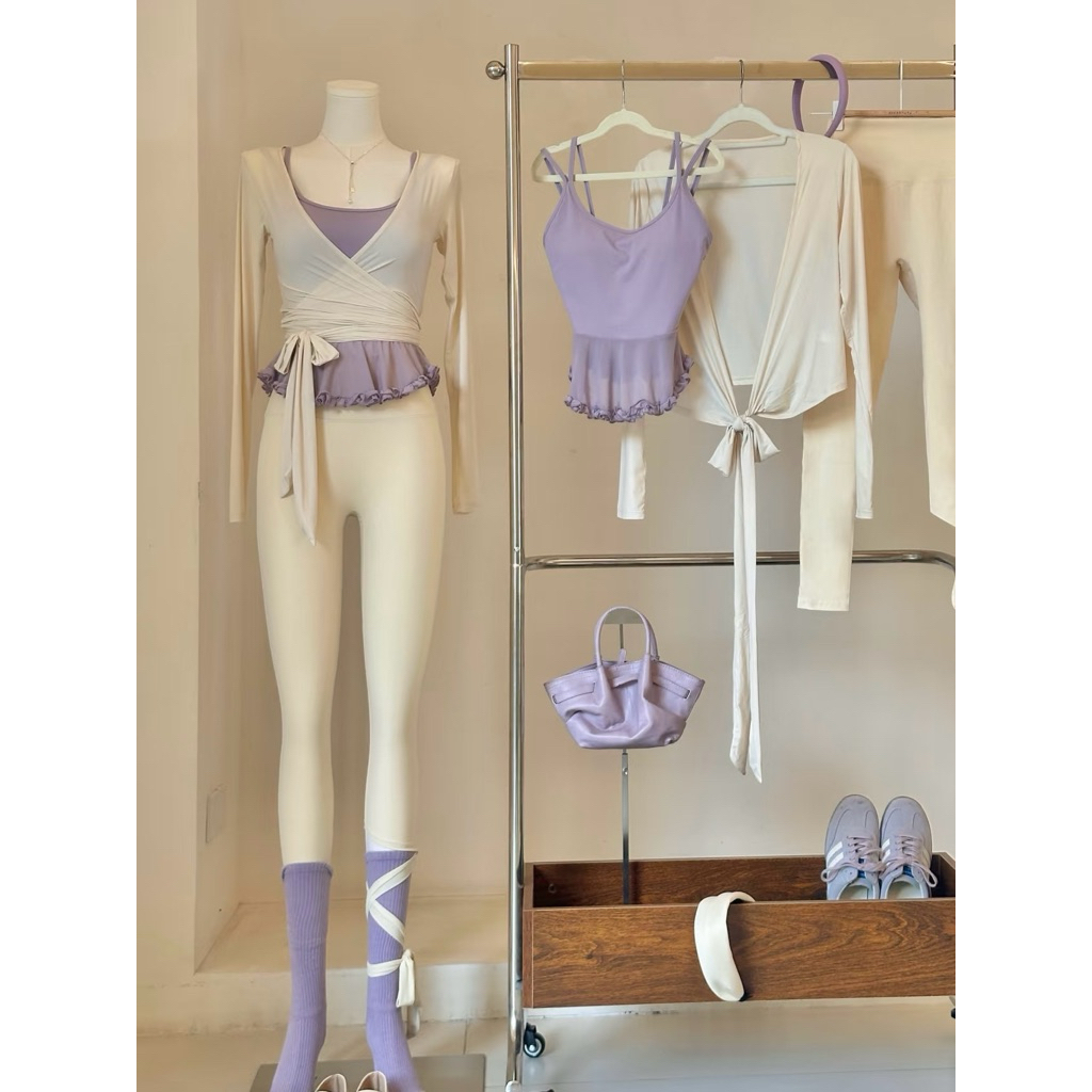 Set Đồ Tập Yoga Pilates Nữ 3 Món Áo Bra Bèo Kèm Áo Khoác Wrap Và Legging Co Giãn Outfit Ballet Core 