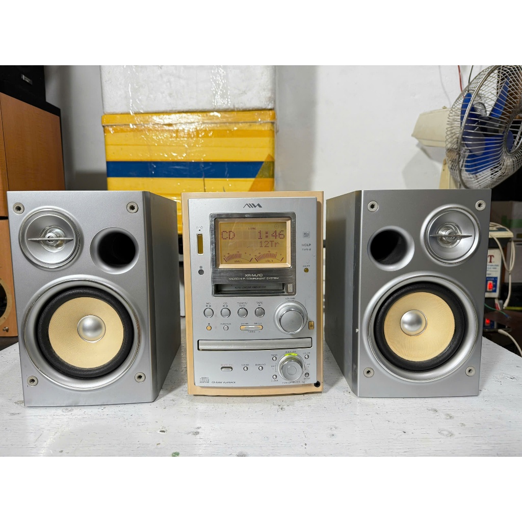 Bán Dàn Nghe Nhạc Vip Aiwa  CX _ LMJ10 bãi nhật về đẹp keng hát cực tốt bãi nhật điện 110v