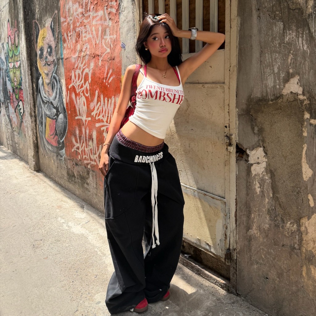 Bad Choices | Quần nỉ ống rộng DOUBLE WAIST đai đỏ vải chân cua phối dây rút | BigBuy360 - bigbuy360.vn