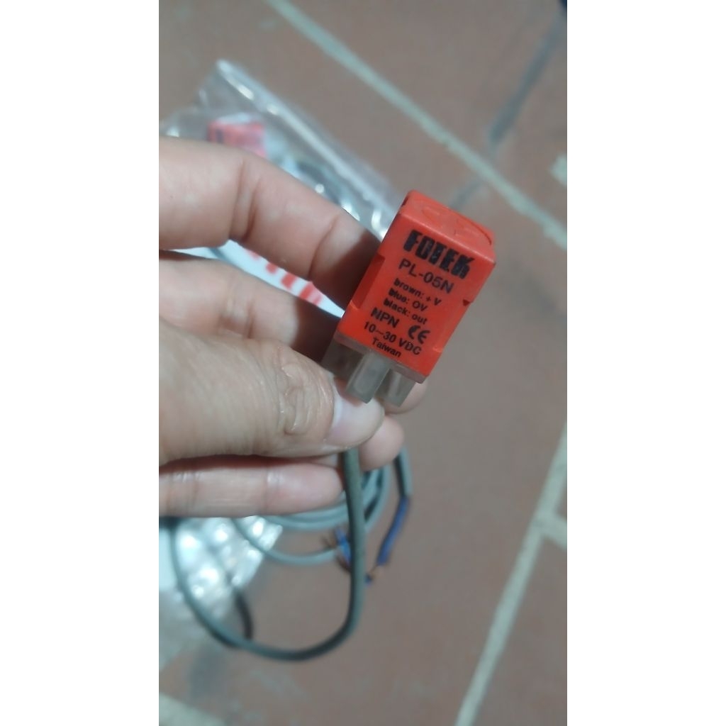 Cảm biến FOTEk : PL - 05N