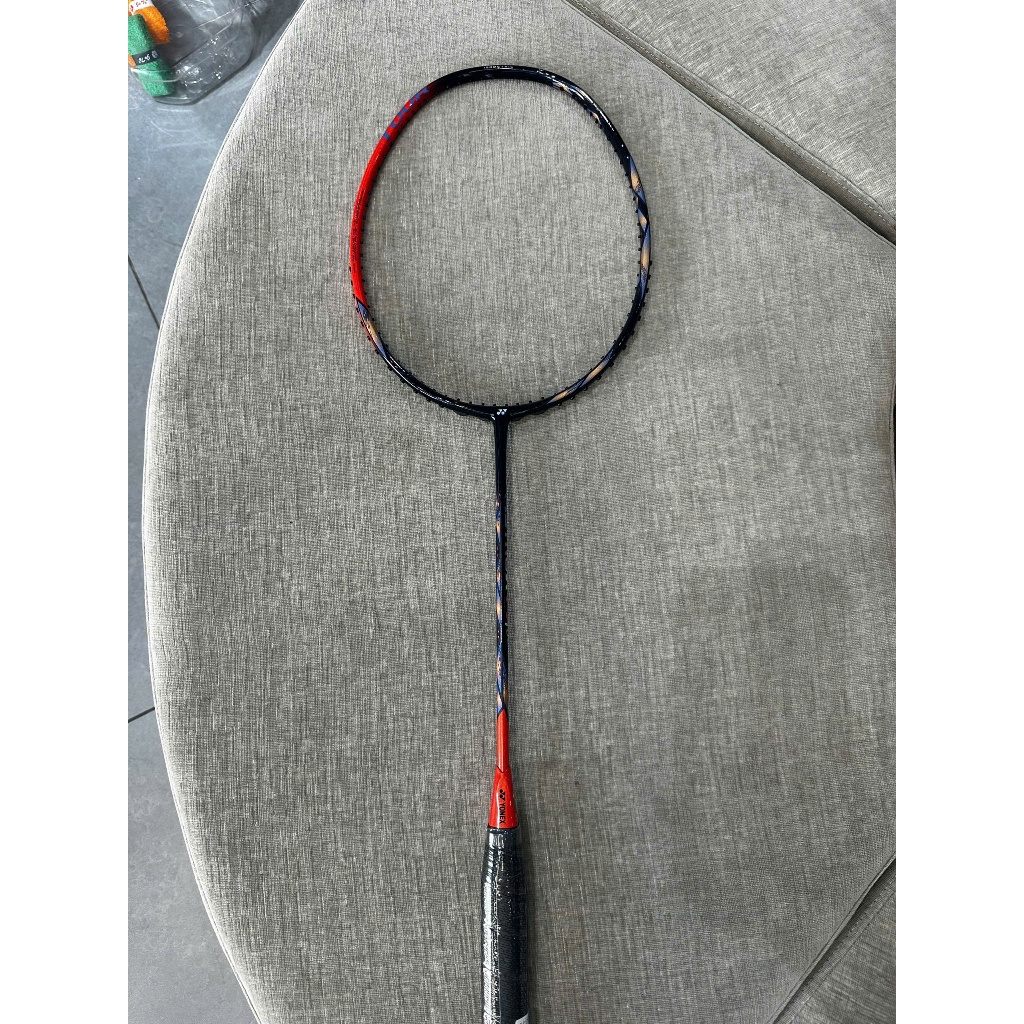 Vợt cầu lông Yonex Astrox 77 Tour 4U hàng chính hãng, vợt chưa gồm cước