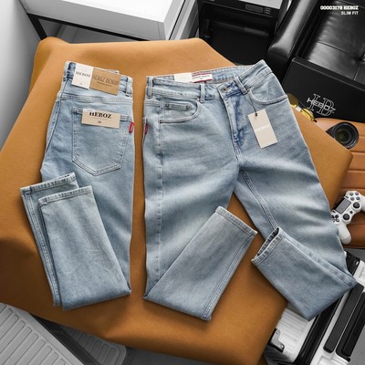 Quần jean nam HEBOZ basic slim 005 denim wash màu xanh sáng - 00003178