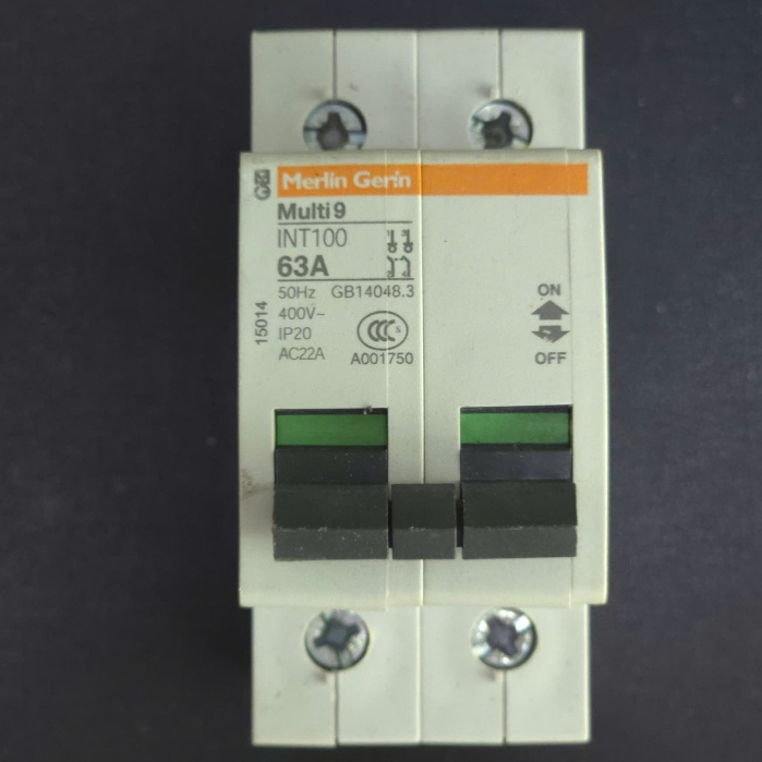 CB Schneider Merlin Gerin Multi9 INT100 2P 63A Lõi Đồng – Aptomat 2 Pha 63A Chính Hãng – CB Tổng Tủ 