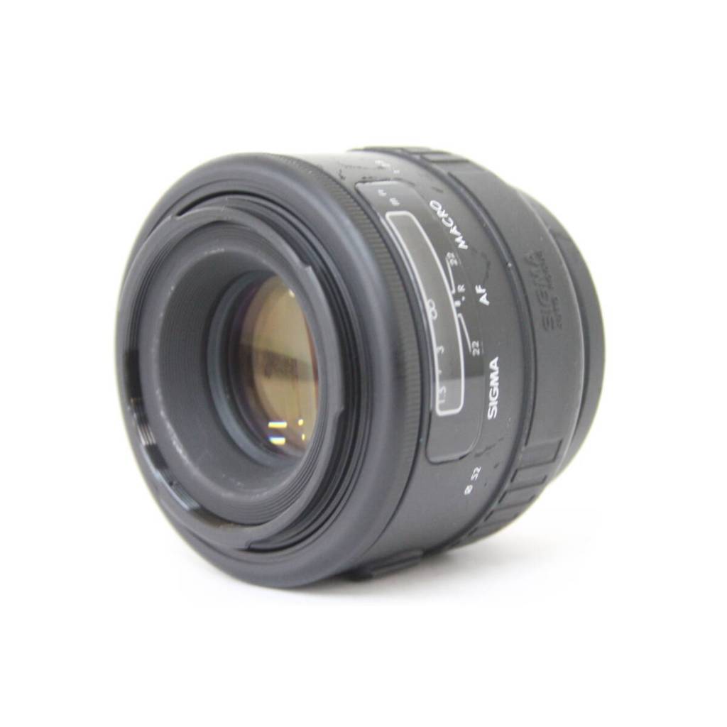 Lens Sony A mount - Sigma 90mm f2.8 Macro (99%)