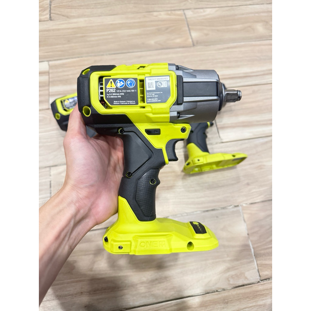 Thân máy Bulong Ryobi P262 18V