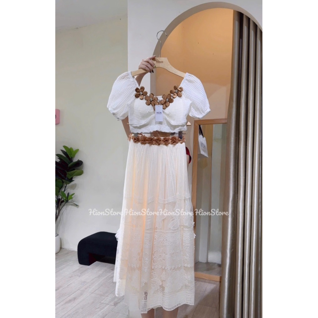 Hion Store - Set áo crop tay phồng đính hoa nâu+ cv midi trắng