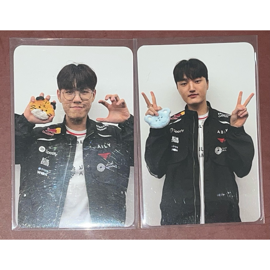 T1 Oner/Peyz Card pounch T1 hàng chính hãng (New, Sẵn, ib nếu muốn xem vid check)