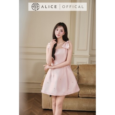 Váy Tiểu Thư Dáng Chữ A Ngắn Alice Chất Tafta Cao Cấp, Đầm 2 Dây Vai Phối Nơ Bản To, Đính Đá Thân Váy T537