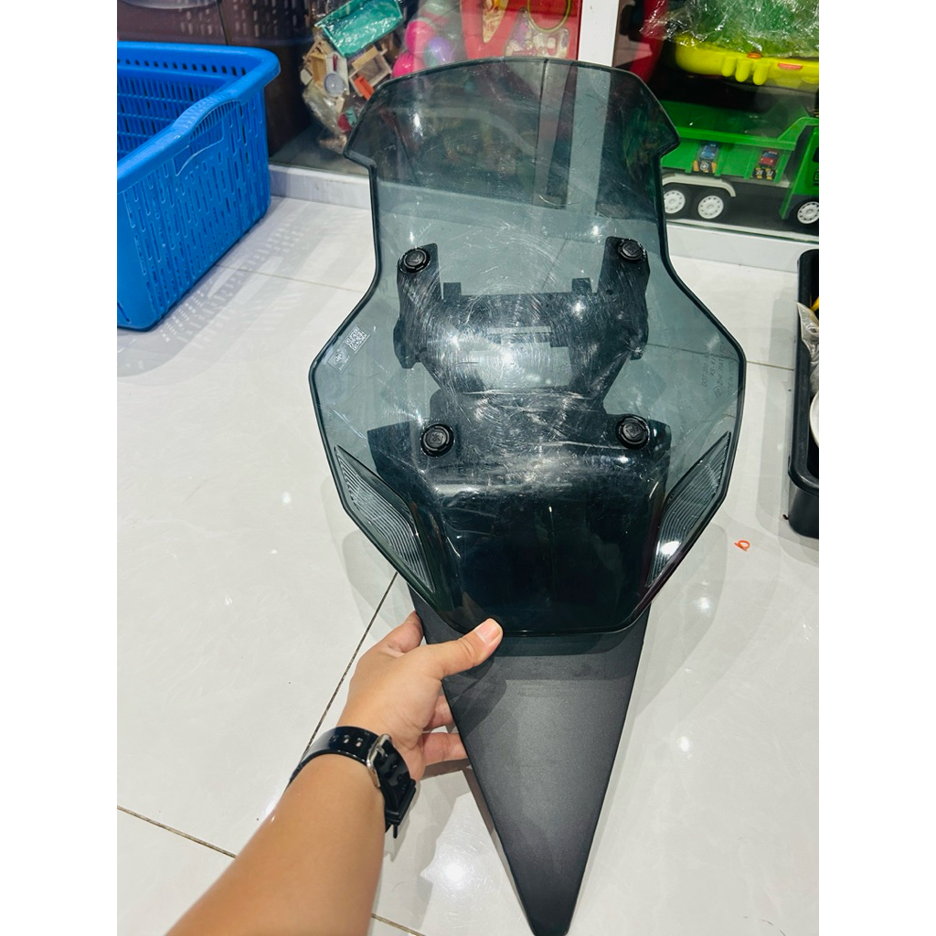 Bộ kính chắn gió xe máy ZhiPat phong cách Touring cho xe NVX 155 V2 2021 trở lên ( Hàng cũ)