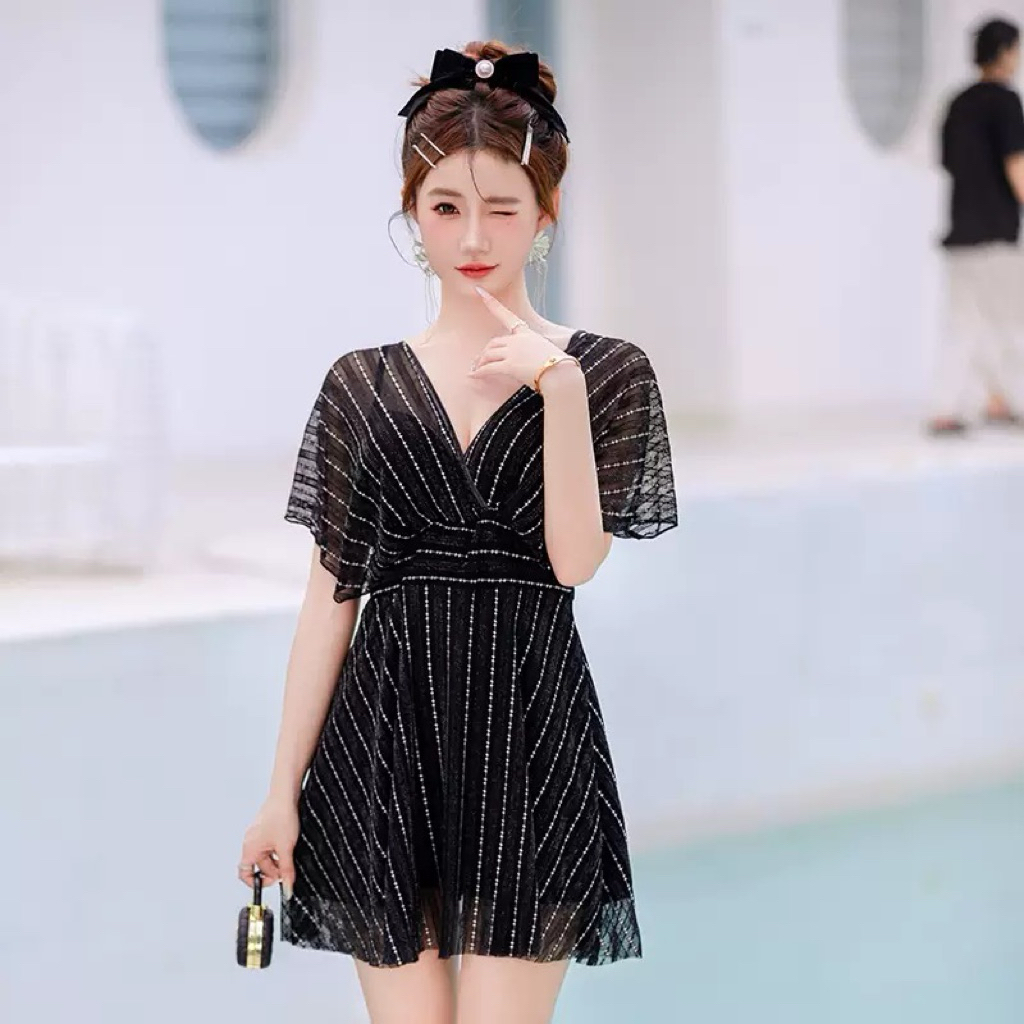 155Đồ Bơi Nữ Kín Đáo Dạng Váy Đi Biển 1 Mảnh Liền Thân
