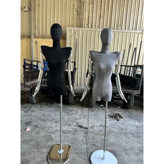 Manocanh Nữ Nhập Khẩu Thân Đen Có Tay Vai Nhún