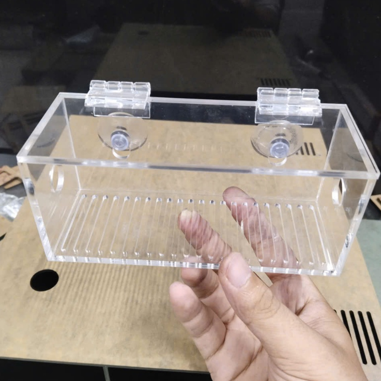 Khay lọc gắn ống airlift bằng mica/acrylic