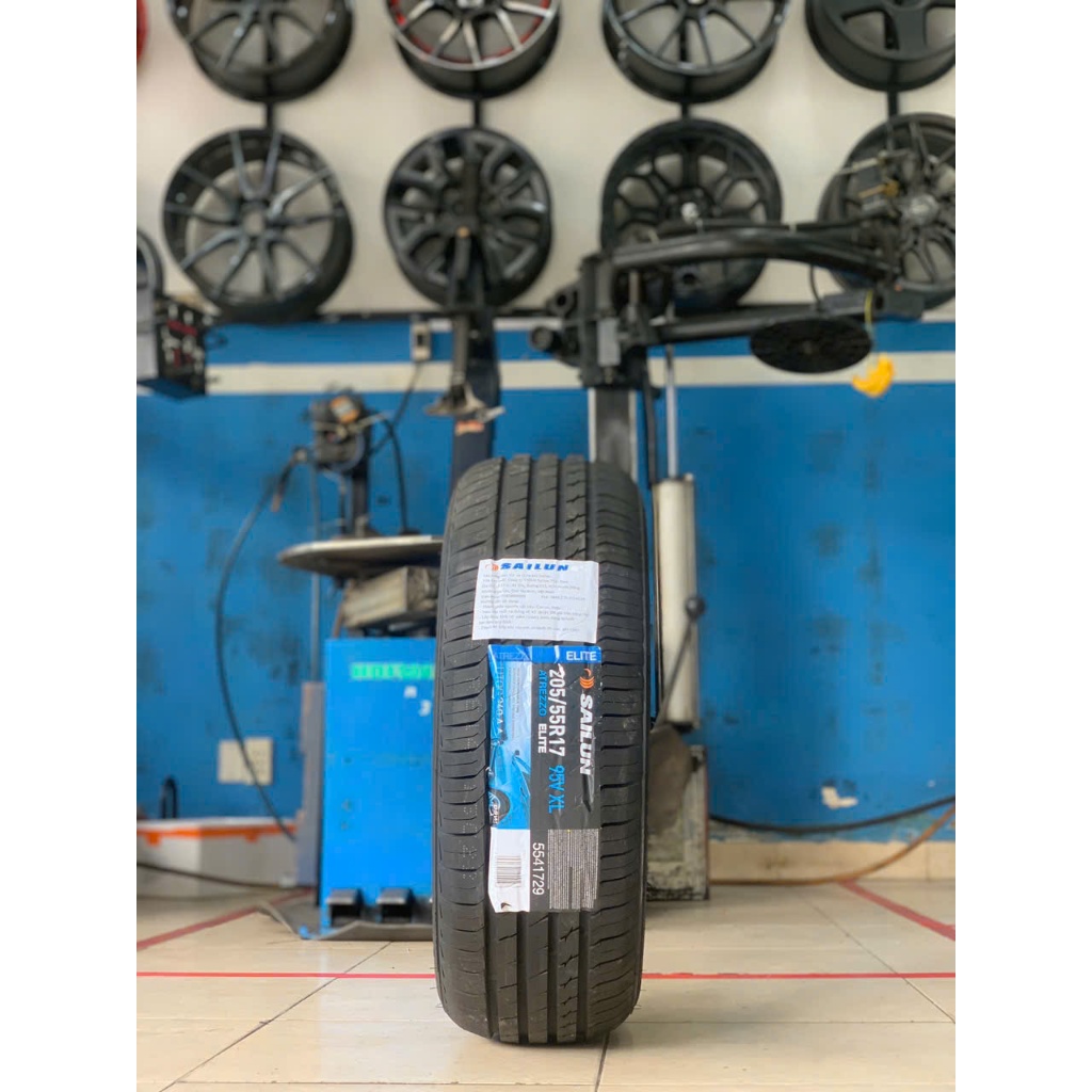 Vỏ Lốp Xe SAILUN 205/55R17 95V XL Elite Siêu Bền Cho VinFast VF5 Xpander Cross Bảo Hành 5 Năm