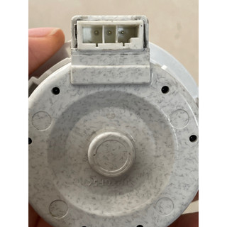 bơm xả nước máy giặt LG tròn