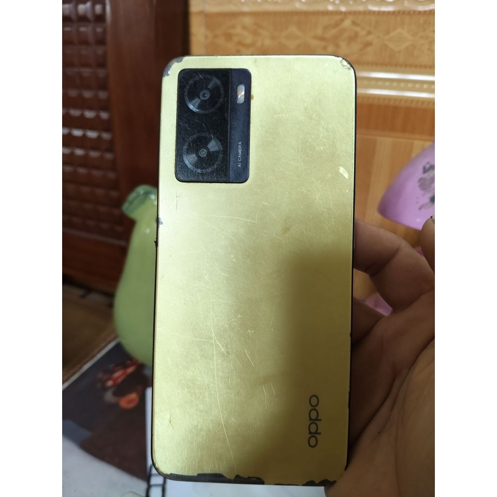 XÁC OPPO A57 CŨ (MÀN HỎNG)