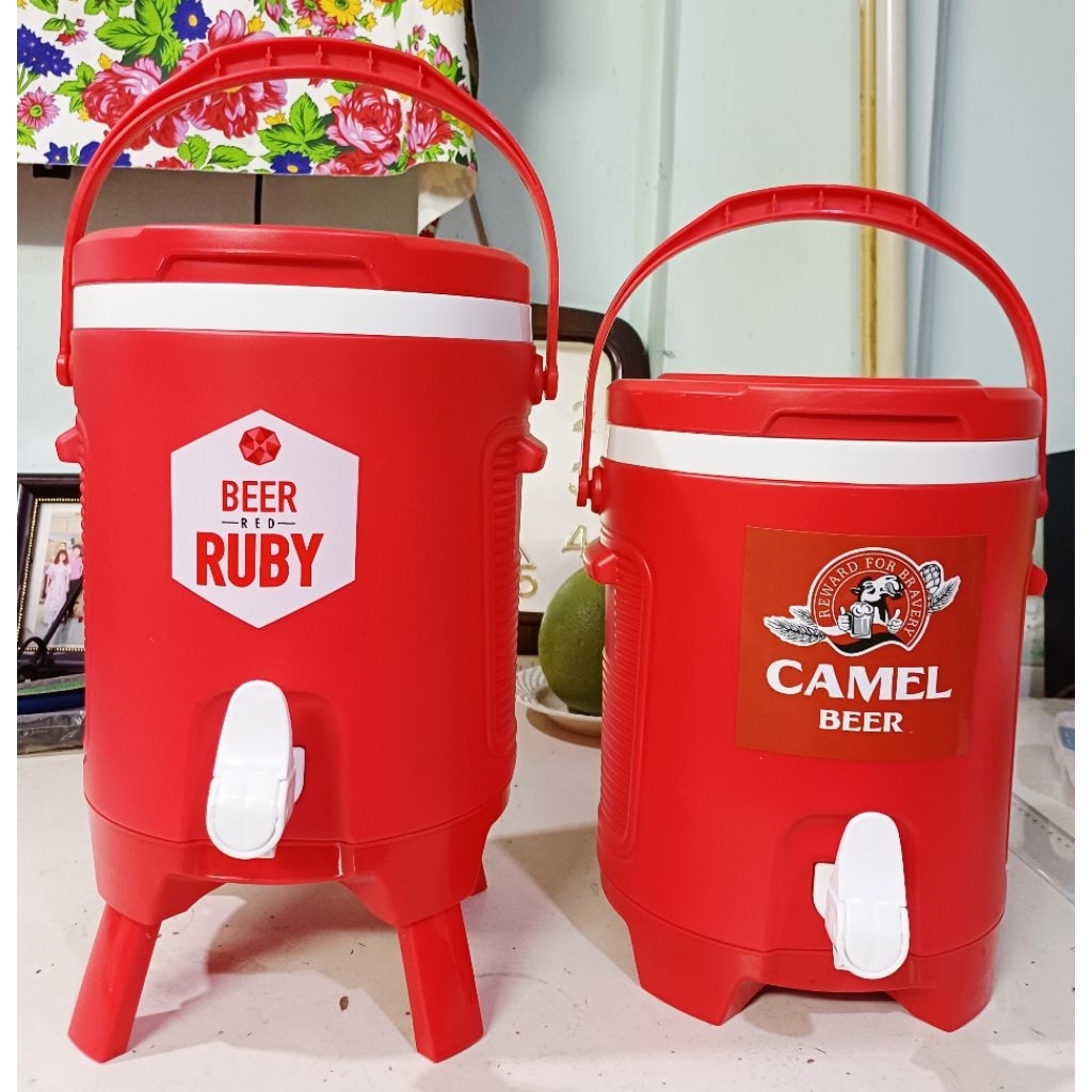 Bình đá nhựa Hiệp Thành 6L có chân đế và vòi ( Quà tặng Beer Ruby và Camel)