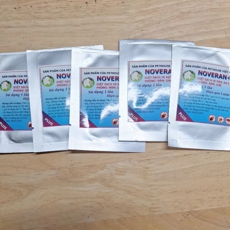 Com bô 5 Gói tắm , trộn loại bỏ ve rận bọ chét cho chó mèo ( Noveran+ )