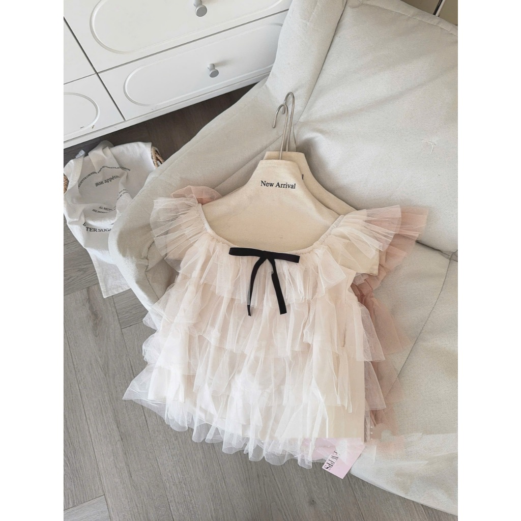 ÁO TRỄ VAI VOAN TƠ BÈO TẦNG ĐÍNH NƠ NGỰC MẶC ĐƯỢC 2 KIỀU ÁO VOAN TƠ BABYDOLL - DÀNH CHO NỮ | BigBuy360 - bigbuy360.vn