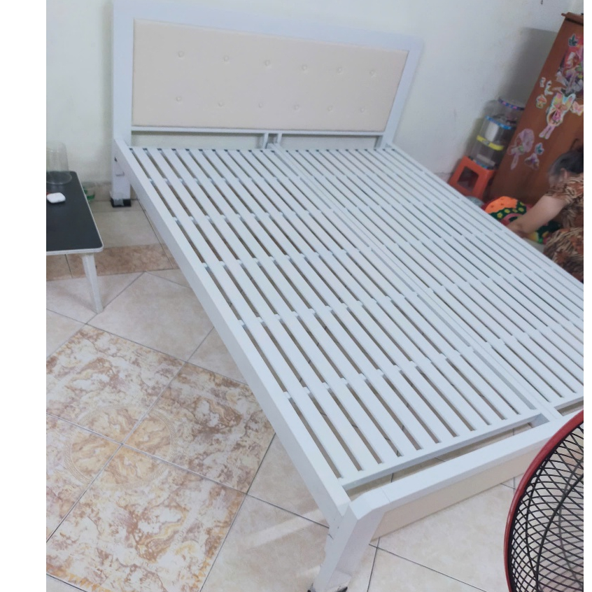 Giường sắt đơn hộp vuông 4x8