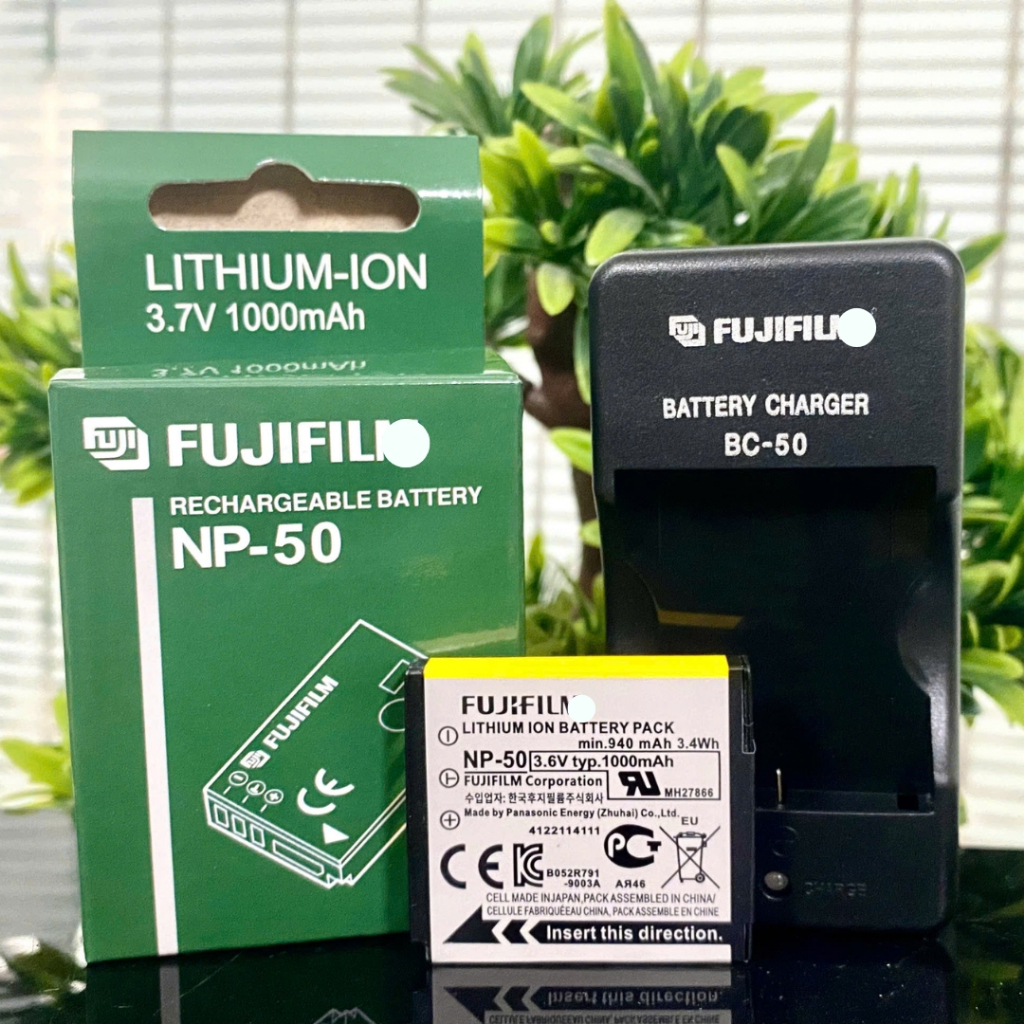 Bộ Pin, Sạc Fujifilm NP-50/NP50 Cho FinePix F50fd, F60fd, F100fd, F200EXR, F300EXR, F500EXR, F550EXR