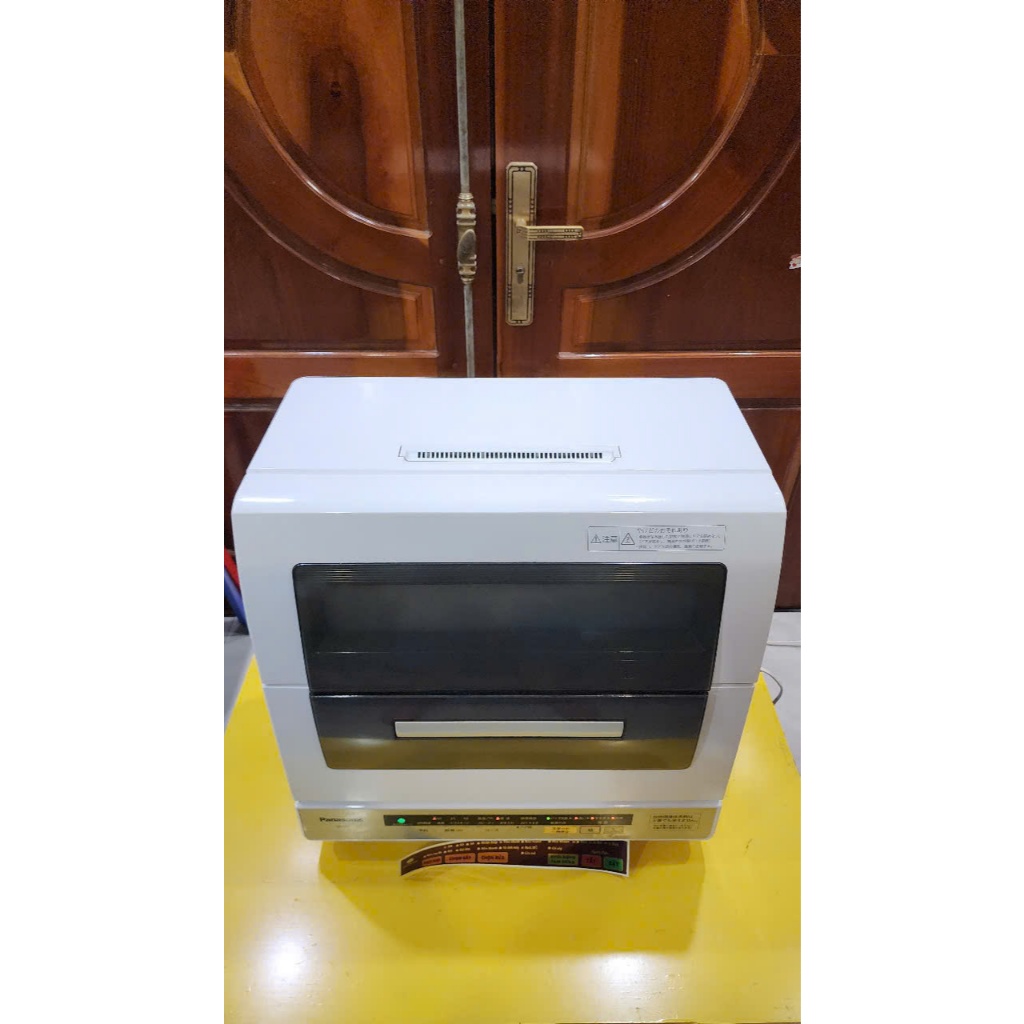 Máy rửa bát nội địa Nhật Panasonic NP-TR7 (1453E00607)_Hàng nội địa Nhật, đã qua sử dụng, điện 100V