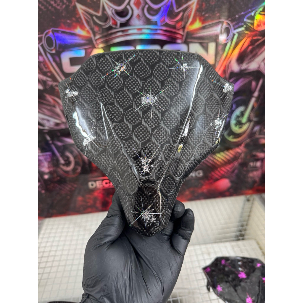 Mão AB lên ốp carbon Fiber