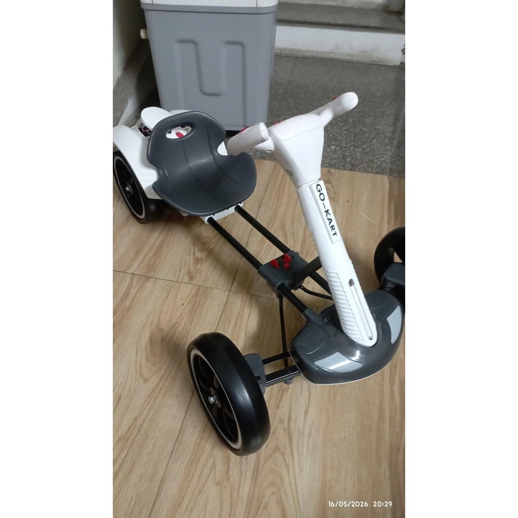 Xe điện Go-Kart 12v(2 động cơ) ,  có thể gấp gọn và kèm điều khiển( từ 4 tuổi trở lên)