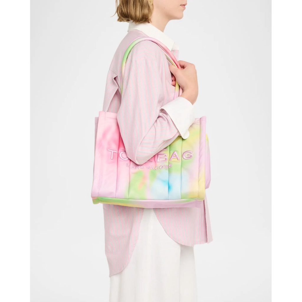 Túi  Marc Jacobs – The Blurred Floral Medium Puffy Nylon Tote Bag