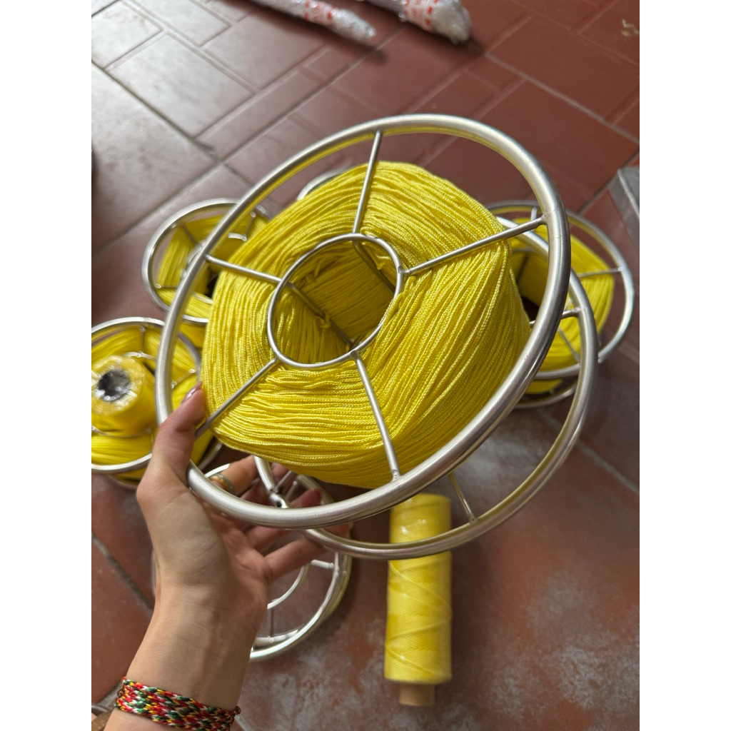 combo dây china 1li2 quấn sẵn guồng d15.thả diều từ 1m7 đến 2m2
