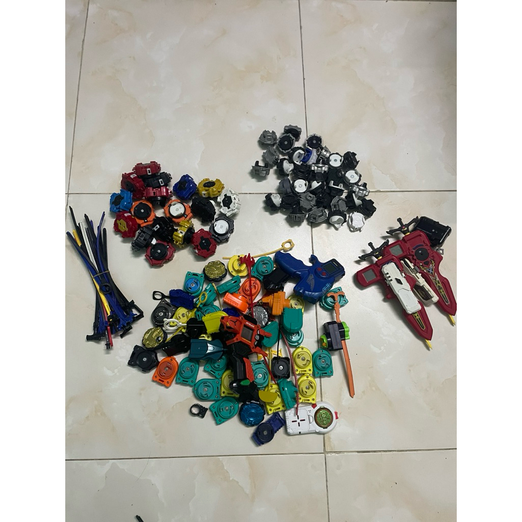 [TAKARA TOMY] Launcher Beyblade Xác Gồm Burst Và Metal Hàng Chính Hãng